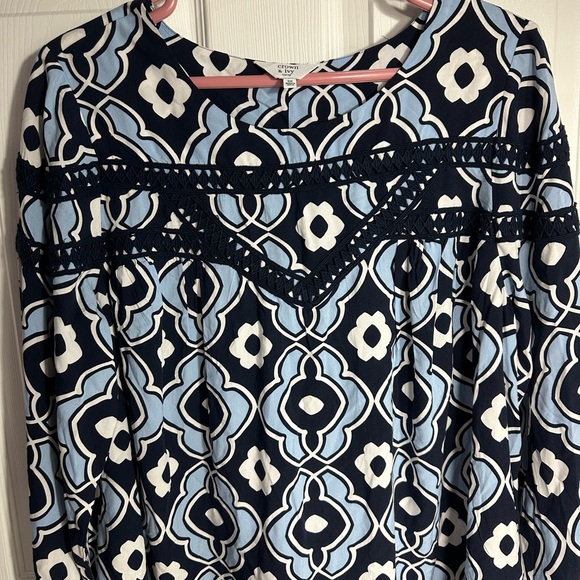 Crown & Ivy Blue and Black Geometric Blouse - Picture 3 of 11